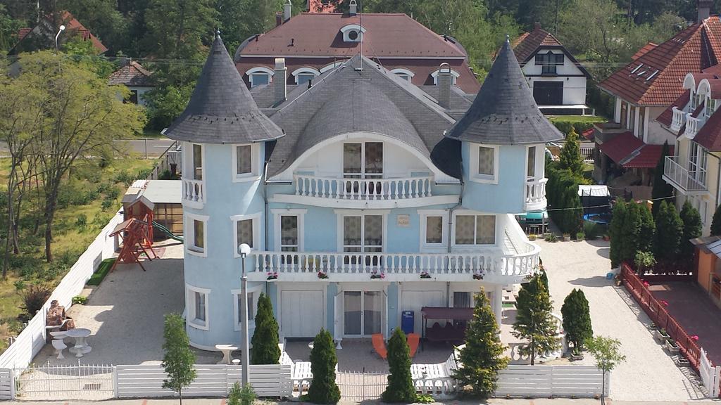 Crystal és Susanne Panzió Bed and Breakfast Siófok Exterior foto