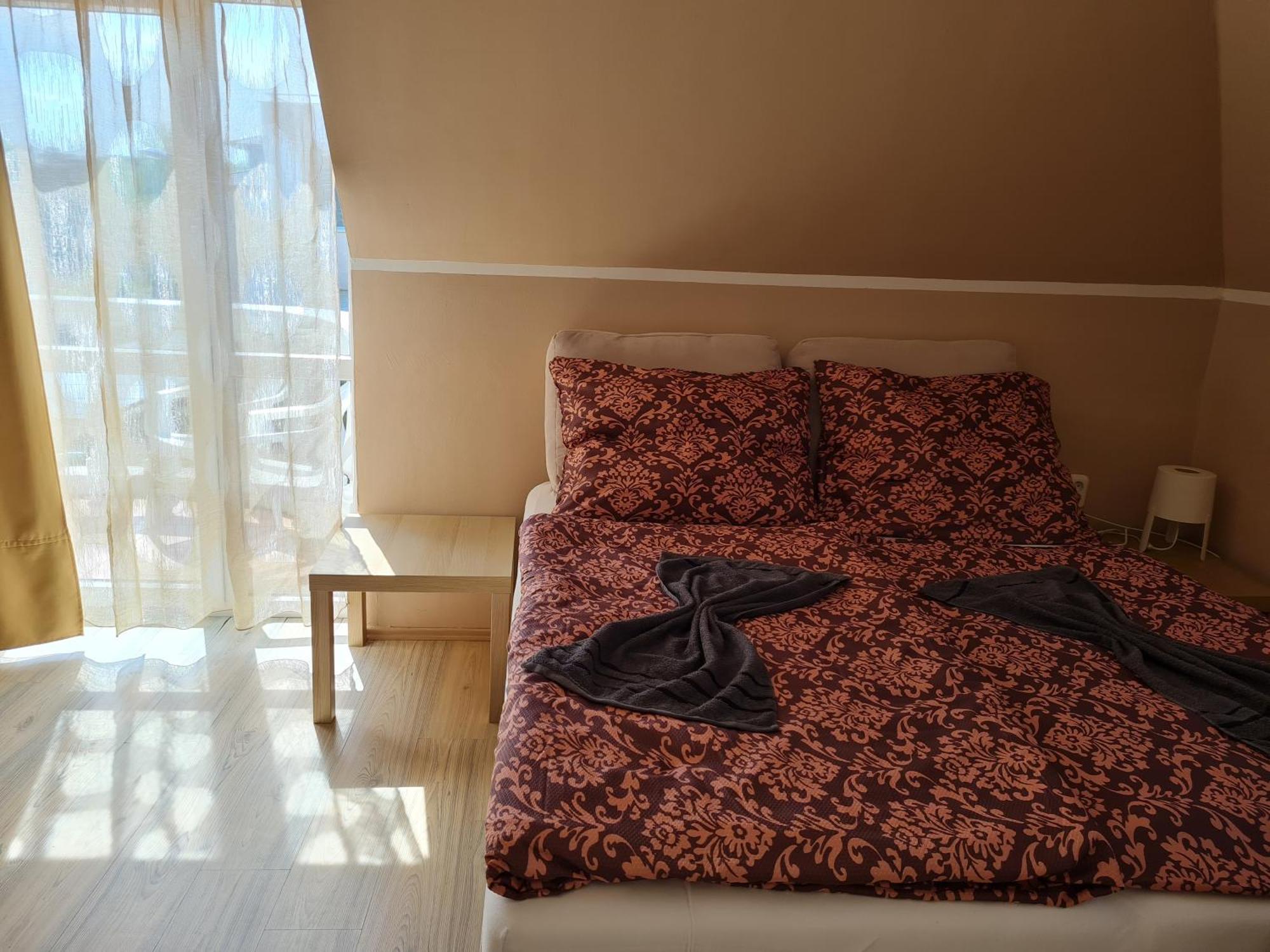 Crystal és Susanne Panzió Bed and Breakfast Siófok Exterior foto