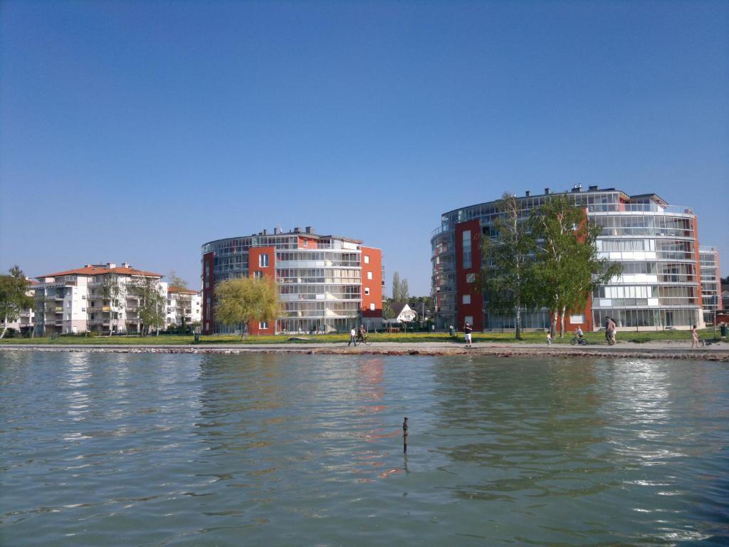 Crystal és Susanne Panzió Bed and Breakfast Siófok Exterior foto
